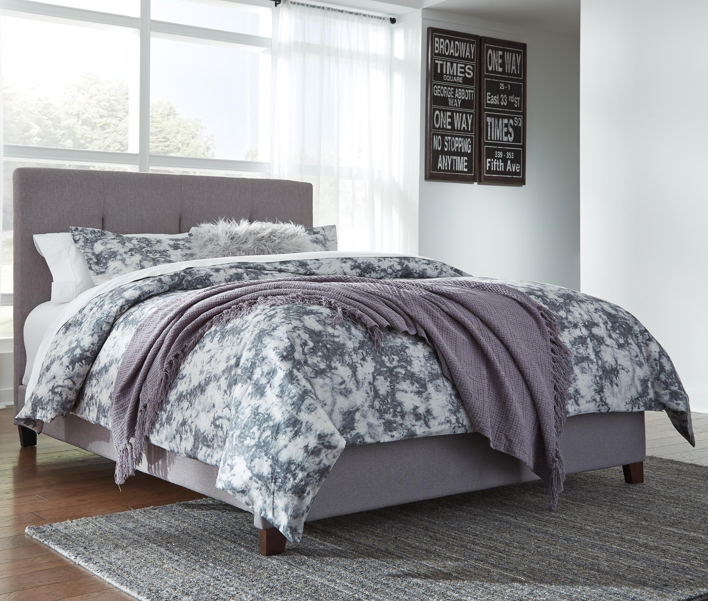Ashley Furniture Signature Design Dolante B130 781 Queen